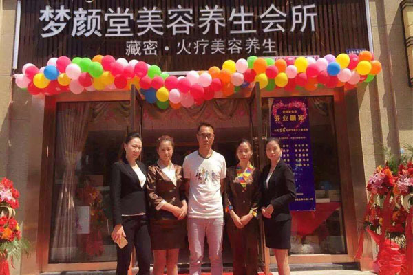 你知道夢顏堂的店面設計是什么風格的嗎？