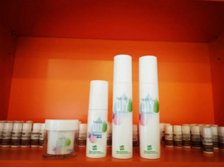 NEWNEW|比大牌還好用的私人定制，C位占領我的化妝臺！