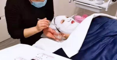 VN智能光電美膚館：木乃伊煥膚，每個(gè)人都有必做的理由！