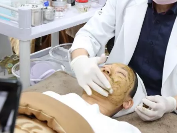 VN皮膚管理：什么皮膚問題適合做海藻煥膚？